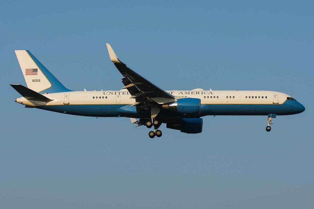 09-0015 (Boeing C-32A) — Aircraft registration | SpottingLog
