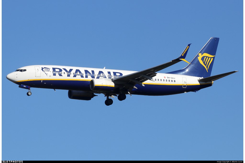 9H-QAJ (B737-800) — Aircraft registration | SpottingLog