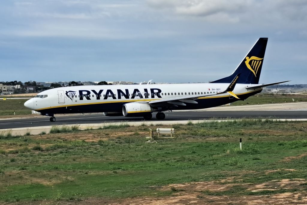 9H-QDY (B737-800) — Aircraft registration | SpottingLog