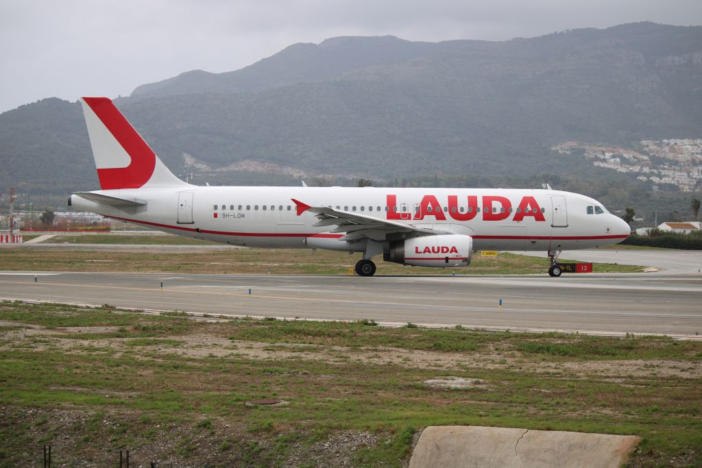 9H-LOM — Lauda Europe