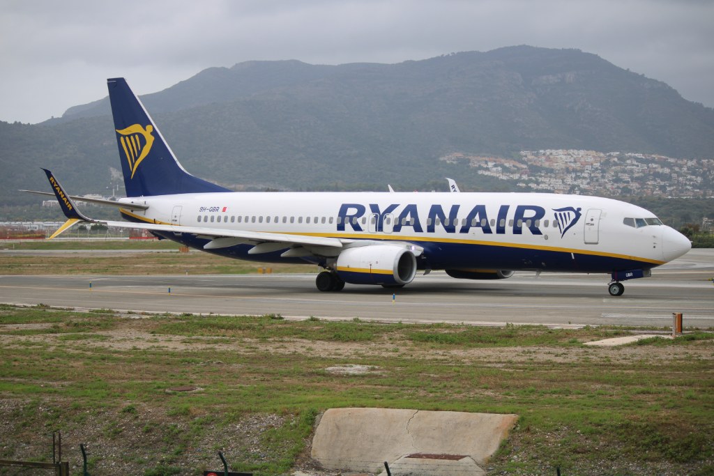 9H-QBR — Malta Air
