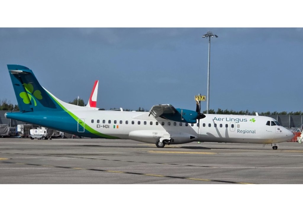 EI-HDI — Emerald Airlines