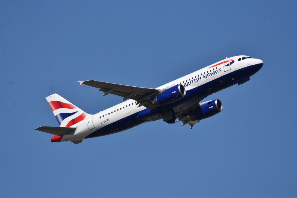 G-EUYC — British Airways