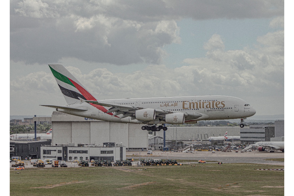 A6-EEX — Emirates Airline