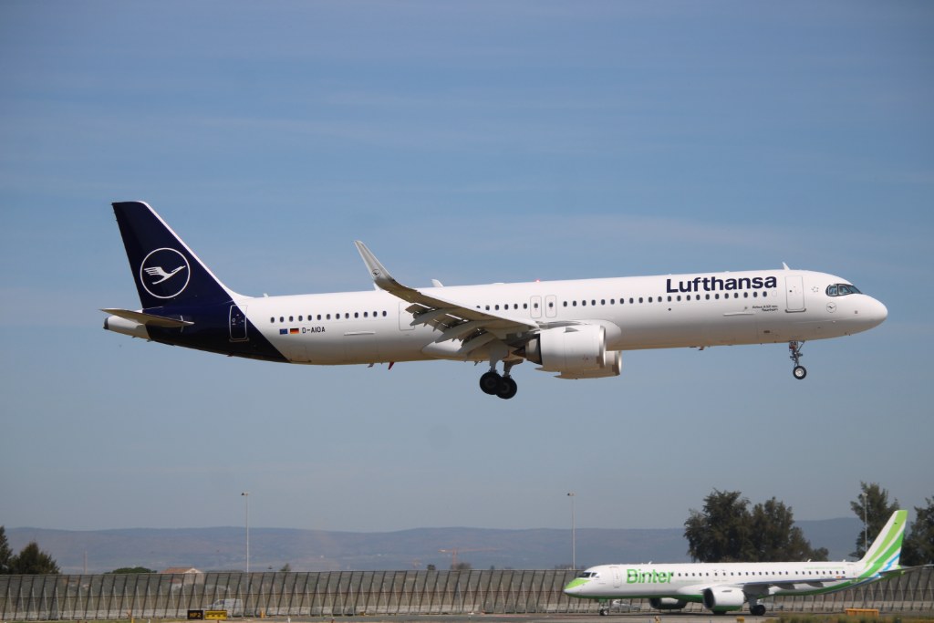 D-AIOA — Lufthansa