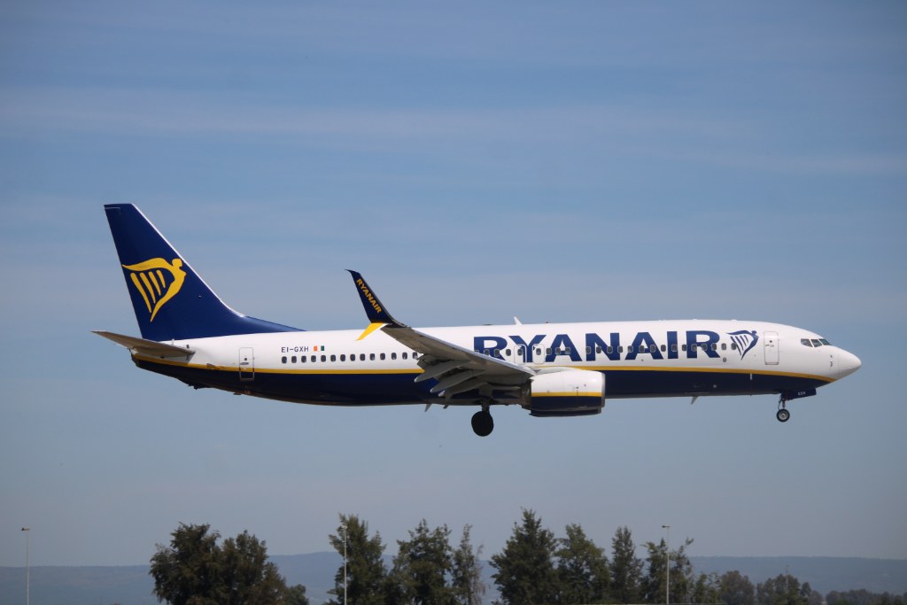 EI-GXH — Ryanair