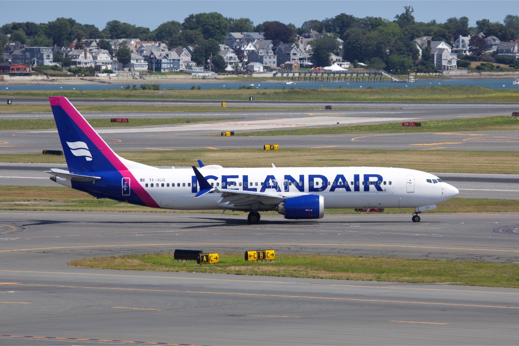 TF-ICO — Icelandair