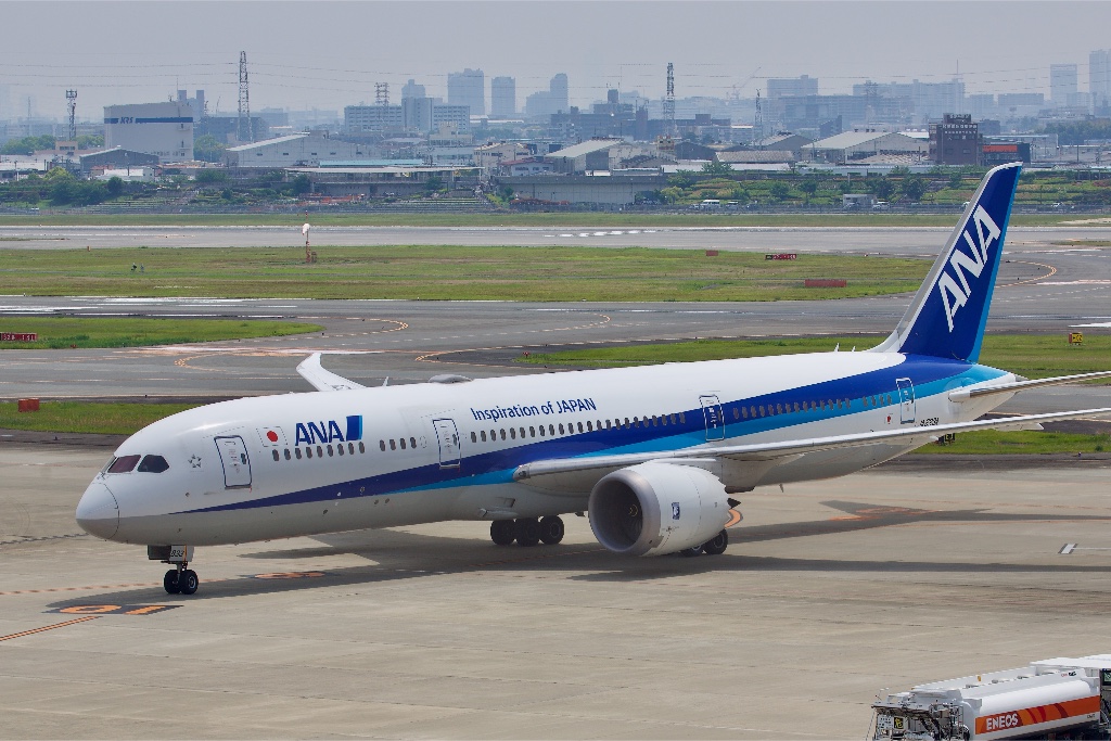 JA833A — All Nippon Airways