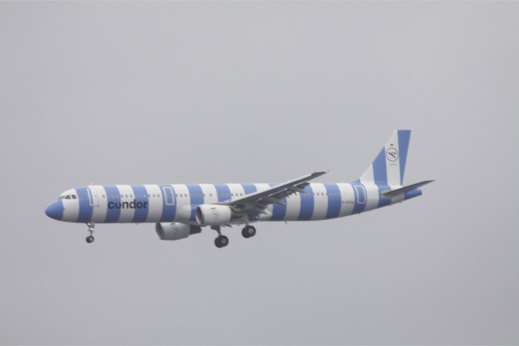 D-ATCA — Condor Flugdienst