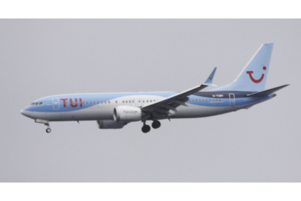 G-TUMY — TUI Airways