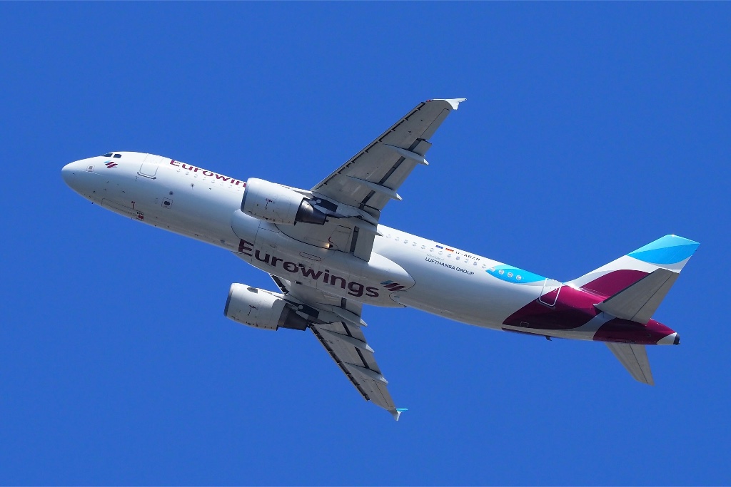 D-ABZN — Eurowings