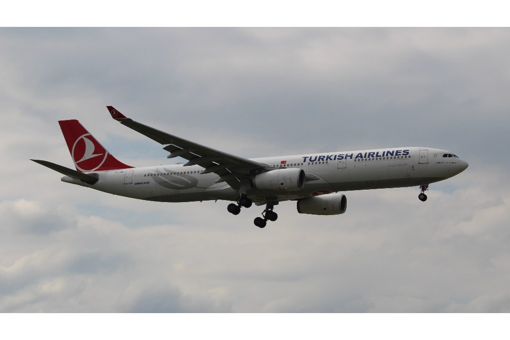 TC-JNR — Turkish Airlines