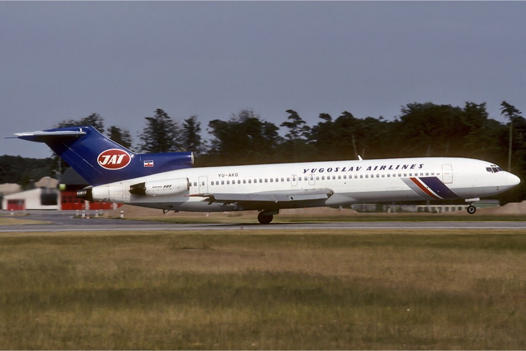YU-AKG — JAT Yugoslav Airlines