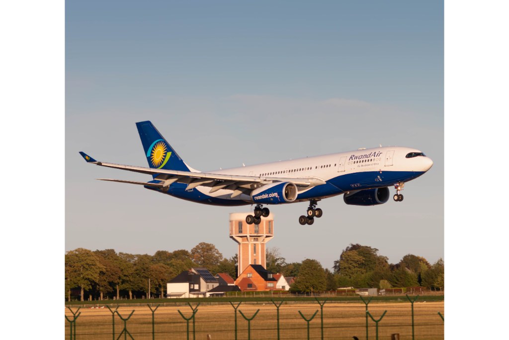 9XR-WX — RwandAir