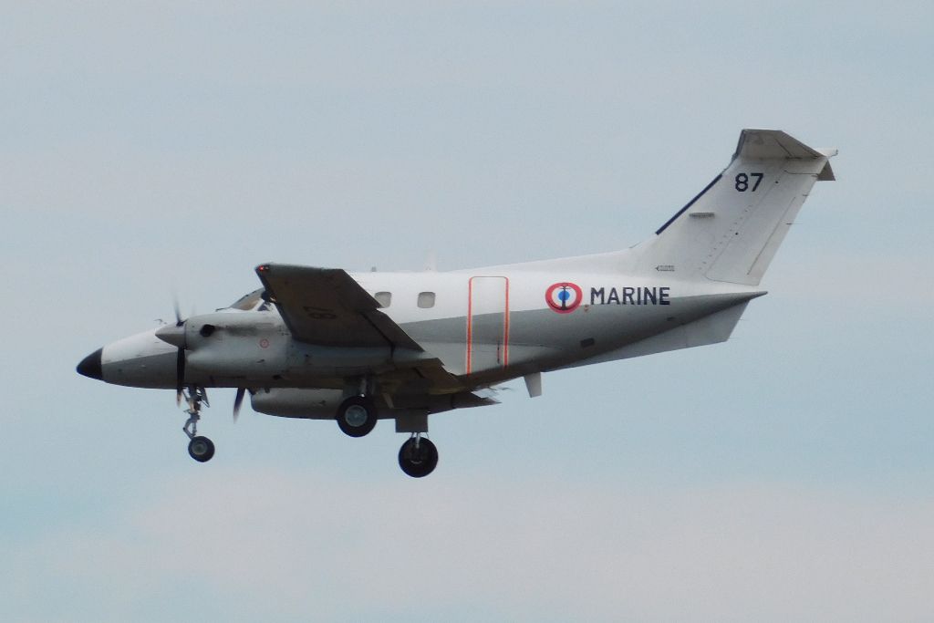 87 (EMB-121 Xingu) — Aircraft registration | SpottingLog