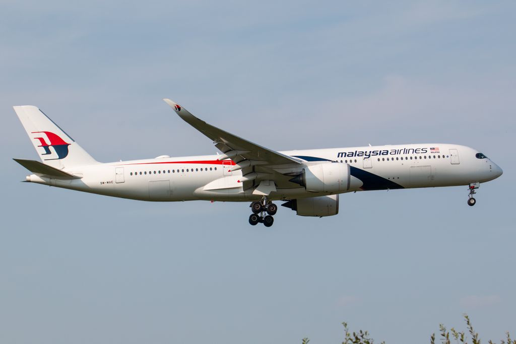 9ma 9M-MAE | Plane Spotters - Aircraft Information