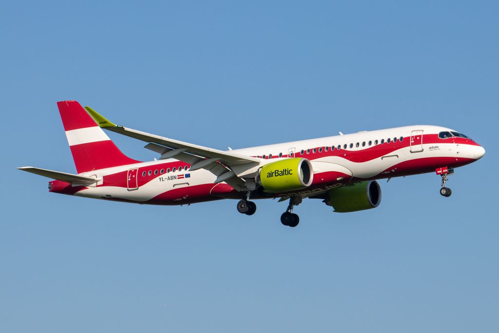 Air Baltic YL-ABN