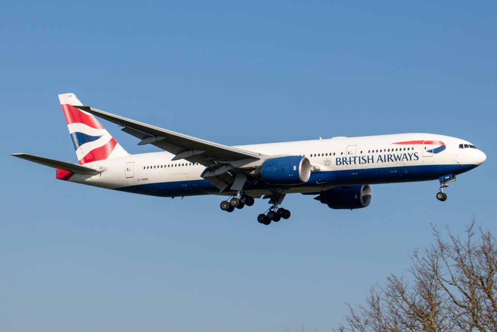 British Airways G-YMMD