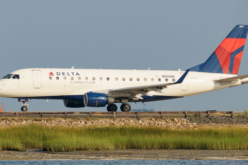 N810MD — Midatlantic Airways